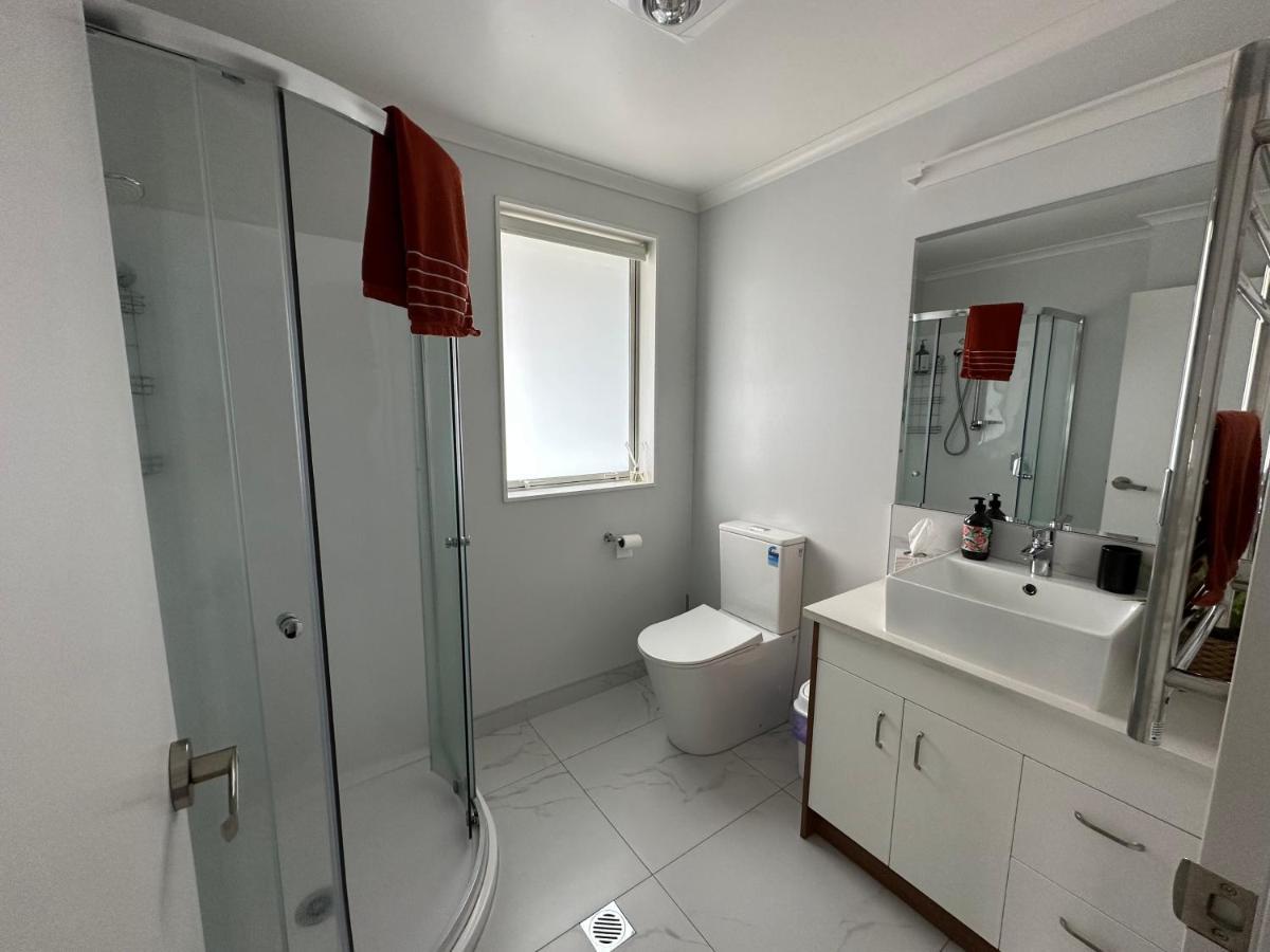 Cosy Self Contained 2 Bedroom Townhouse Hamilton Bagian luar foto
