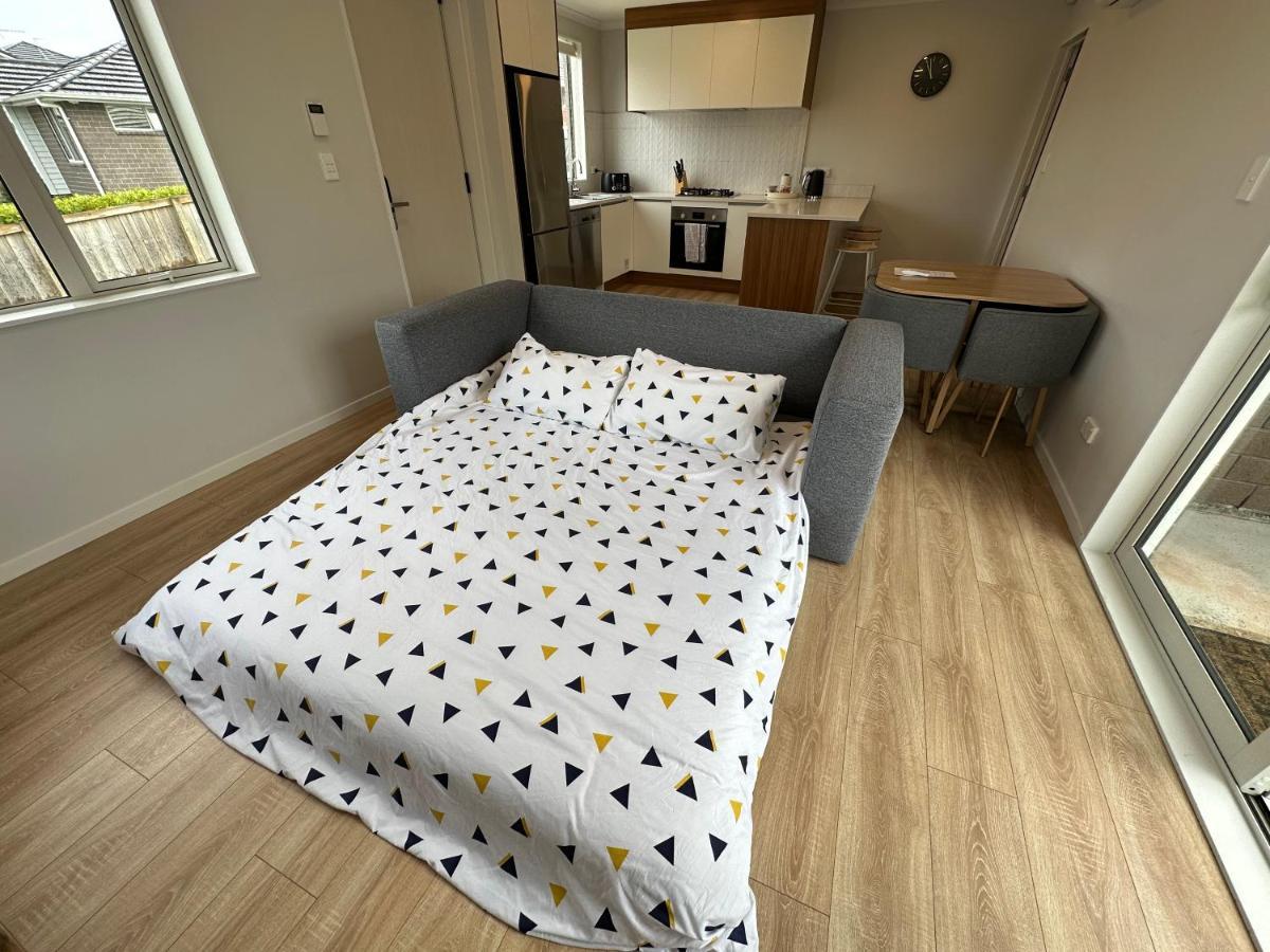 Cosy Self Contained 2 Bedroom Townhouse Hamilton Bagian luar foto